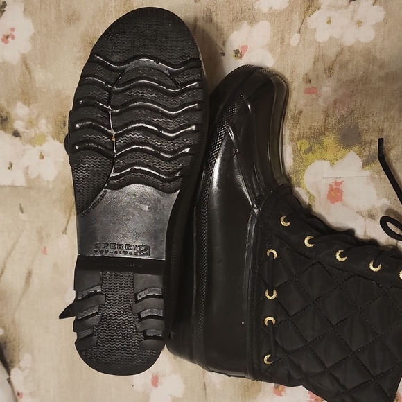 Sperry Rain Boots - Picture 5 of 7